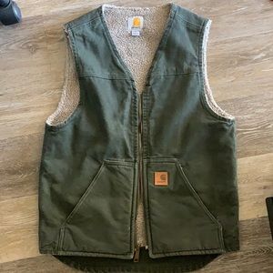 Small Carhartt Vest